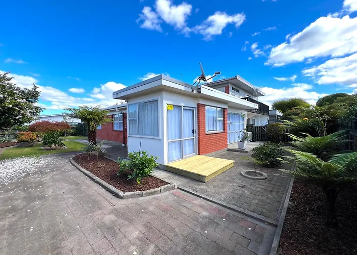 - Prime Location - With Garden Hébergement de vacances *