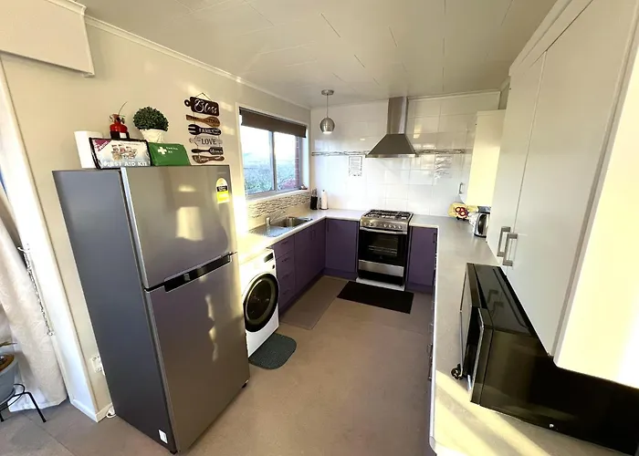 Hébergement de vacances - Prime Location - With Garden *