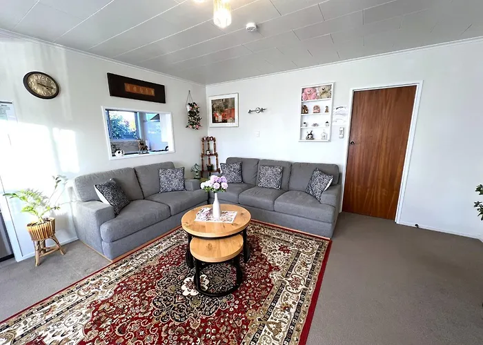 - Prime Location - With Garden Hébergement de vacances